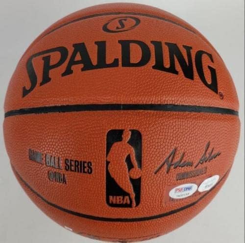 Бил Ръсел (ум. през 2022 година) Подписа договор с баскетболния фирма Spalding NBA Ball Game Series PSA / Баскетболни